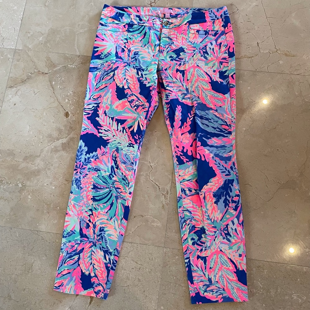 Lilly Pulitzer Vibrant Leaf Print Cropped Pants